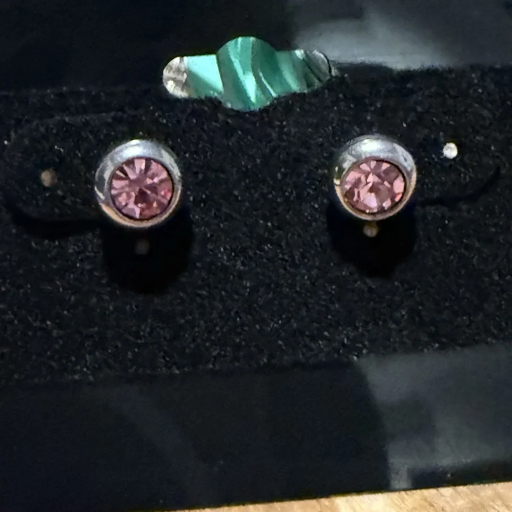 N/A earrings unisex